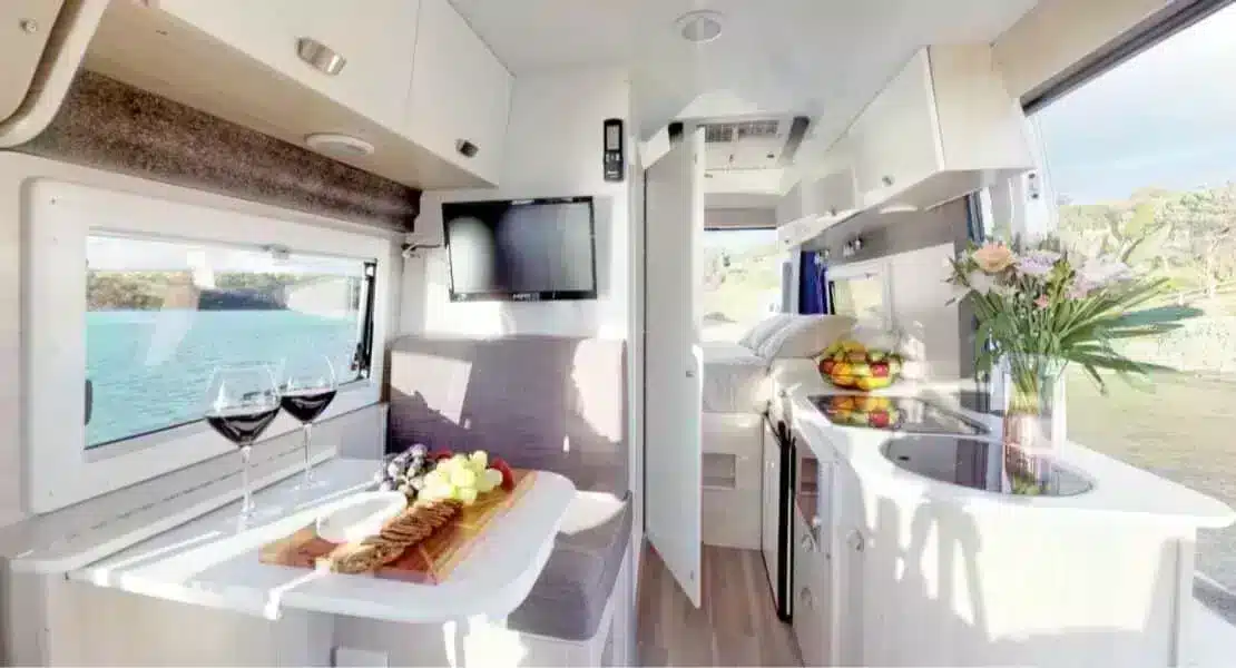 cruisin-sandpiper-inside